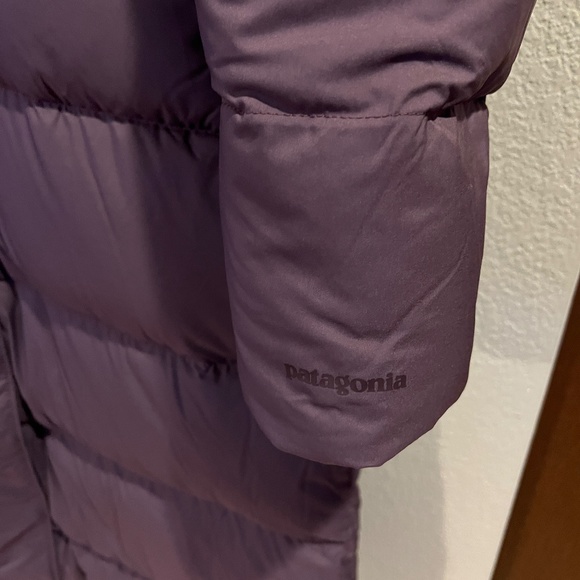 Patagonia Women's Silent Down Long Parka - Obsidian Plum - New with tags - Picture 4 of 4